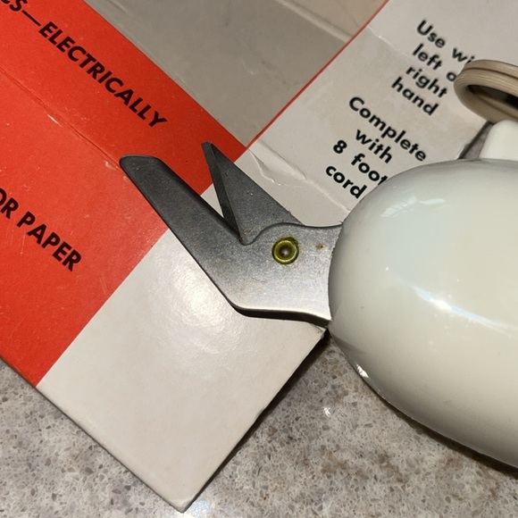 Vintage Dritz Electric Scissors Fabric Paper Work excellent No 716.  1962 Quick - Picture 3 of 4